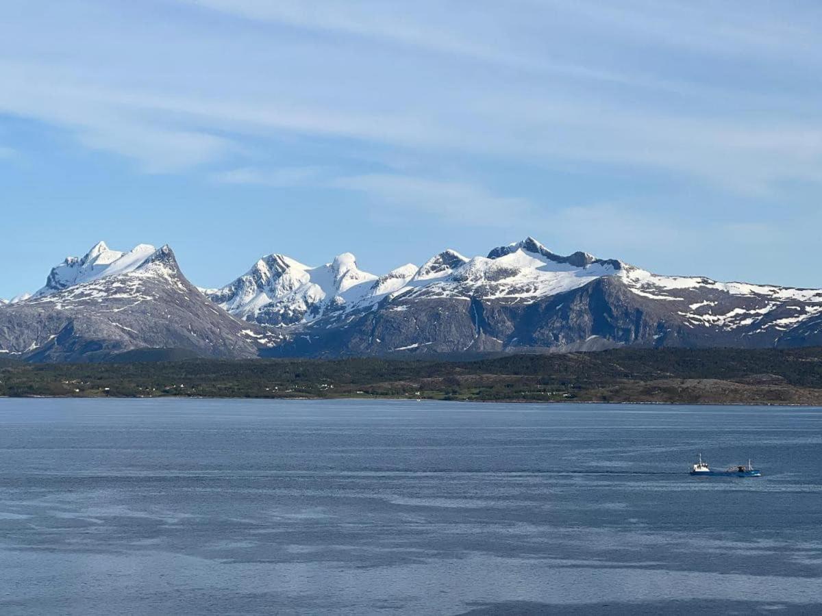Well-Equipped Apartment With Stunning Views Bodø Exterior foto